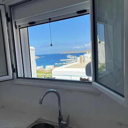 Juli's Apartment *